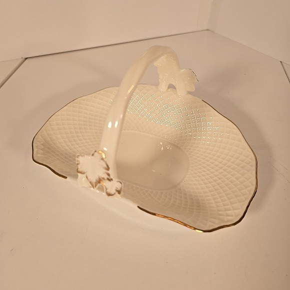 Mikasa Other - Mikasa Small Basket Ivory With Gold Trim, Bone China